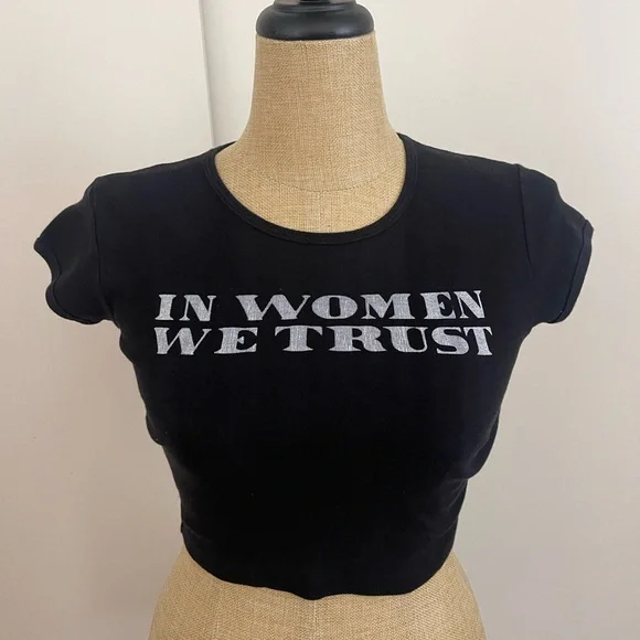 Black Graphic Women's Crop Top - Picture 1 of 7